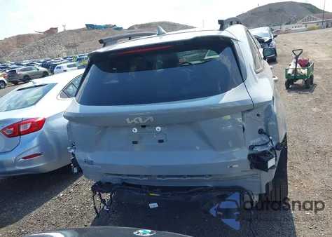 2024 Kia Sorento X-Line Sx z USA, uszkodzony, nr VIN 5XYRKDJF7RG301688